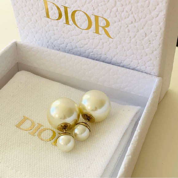 Dior Tribales Earrings Gold Finish Metal Pearl pouch and box Authentic Excellent - Picture 2 of 14